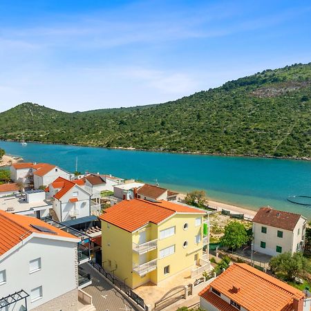 Apartment Antonija Rogoznica  Ngoại thất bức ảnh