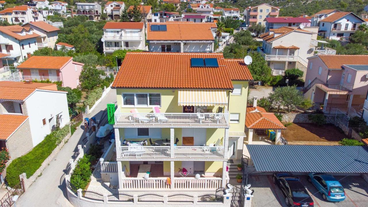 Apartment Antonija Rogoznica  Ngoại thất bức ảnh