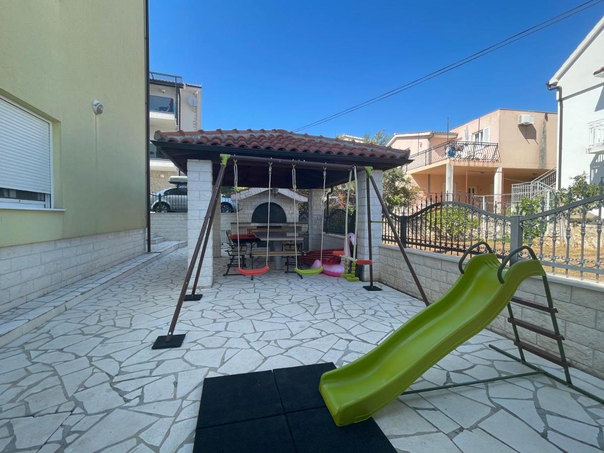 Apartment Antonija Rogoznica  Ngoại thất bức ảnh