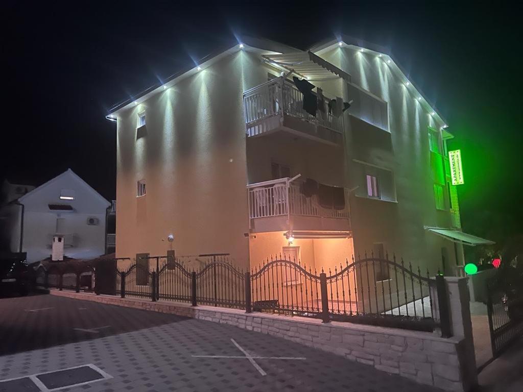 Apartment Antonija Rogoznica  Ngoại thất bức ảnh