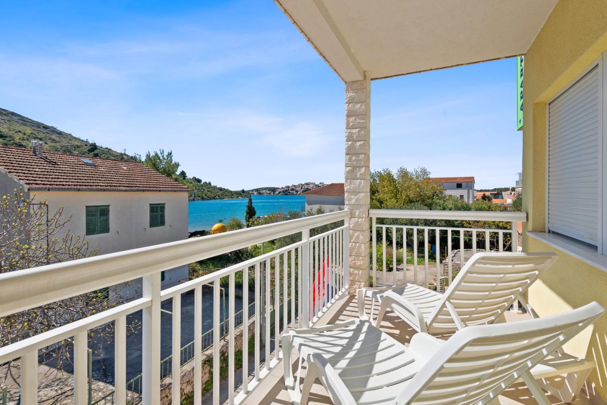 Apartment Antonija Rogoznica  Ngoại thất bức ảnh